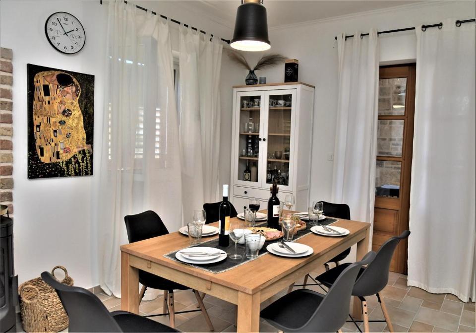 Villa Aries Супетар Екстериор снимка